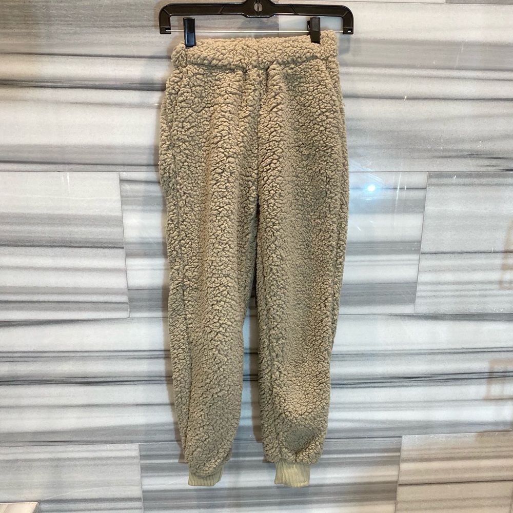 Cozy Cream Sherpa Joggers